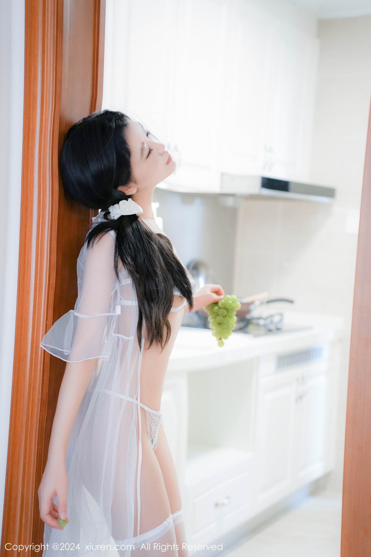 [秀人网] 2024.08.19 No.9031 于诺诺ise 新人美腿  第24张