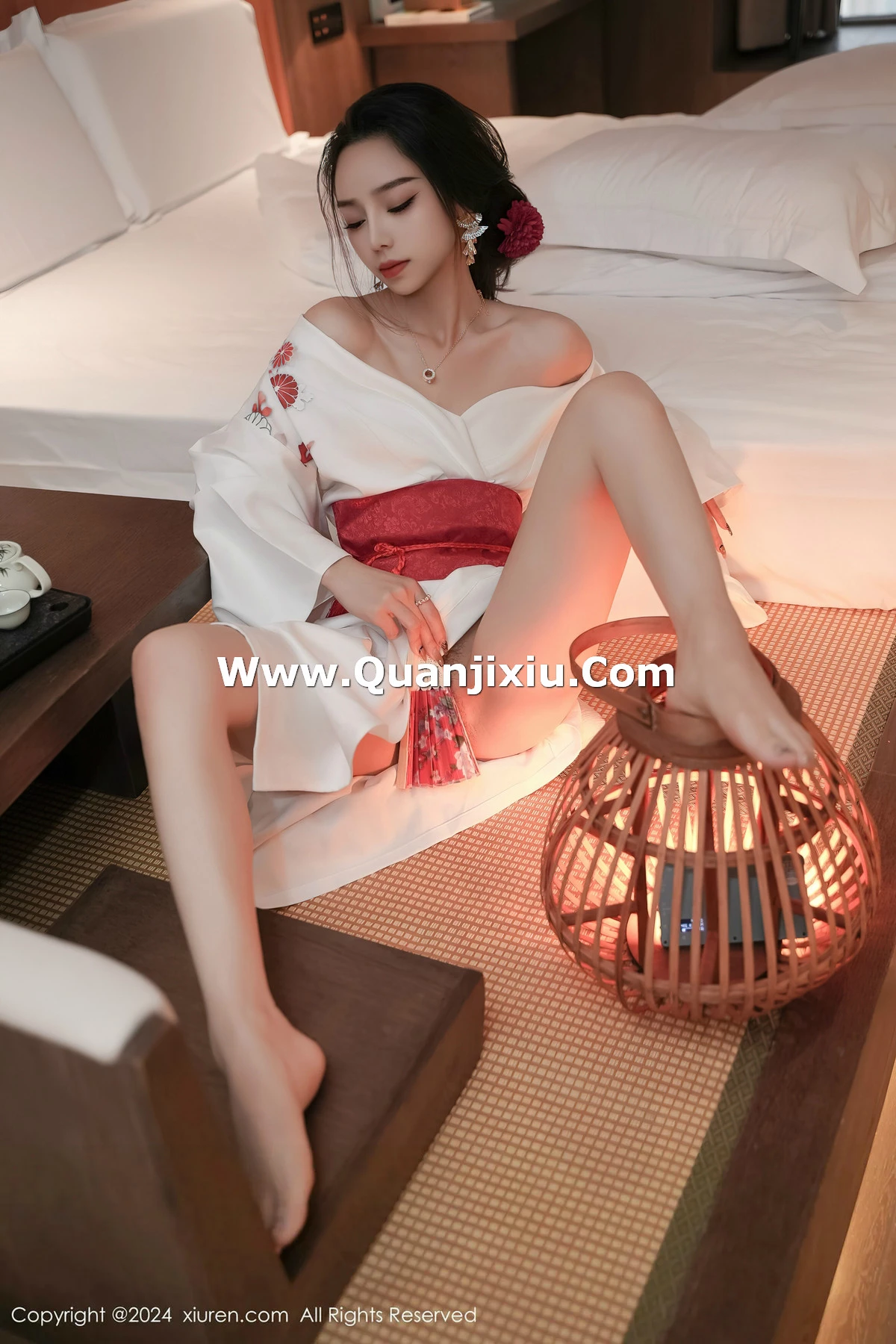 [秀人网] 2024.04.10 No.8367 苏曼兮 美腿性感  第47张