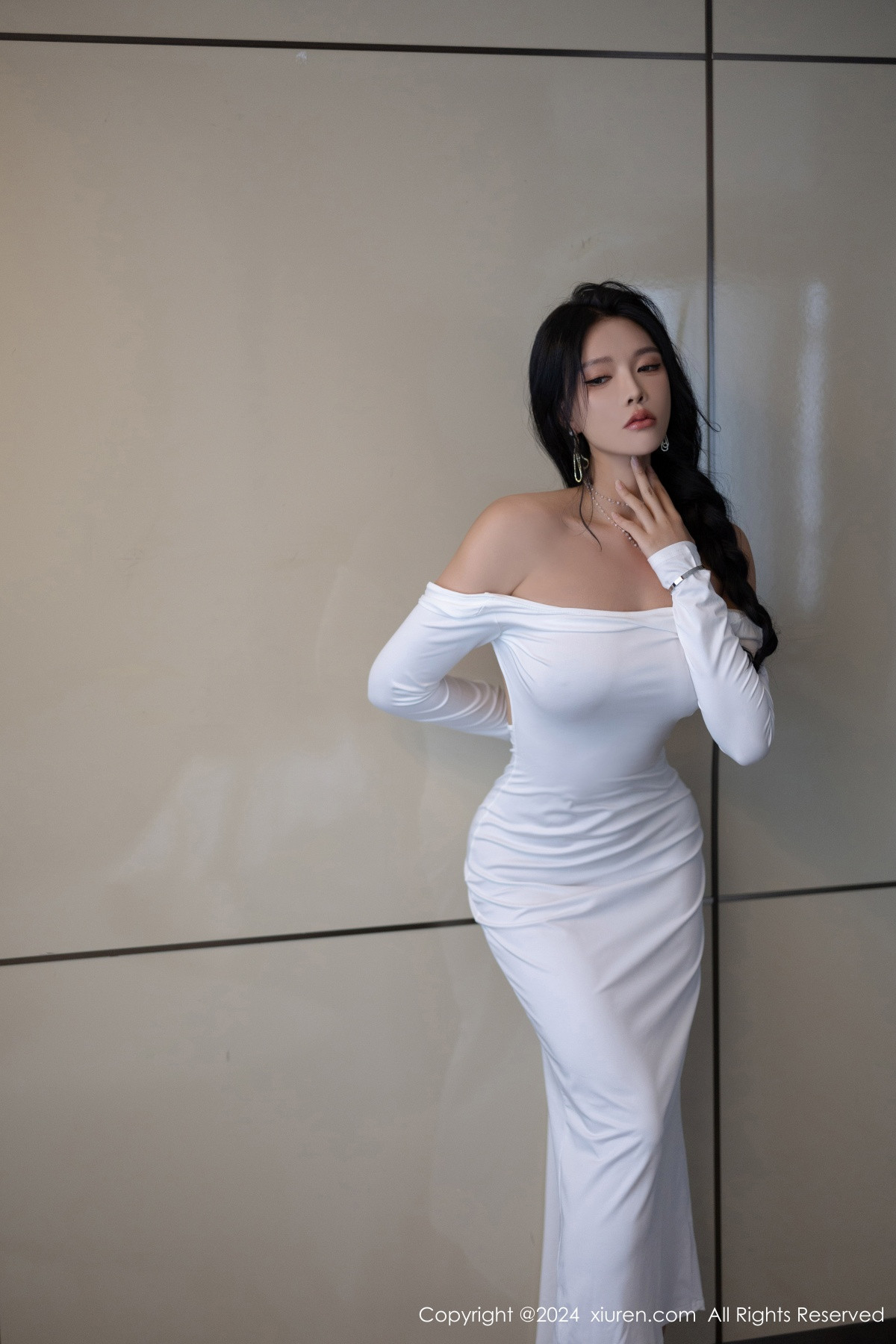 [秀人网] 2024.09.05 No.9115 娜比 黑丝美腿  第8张