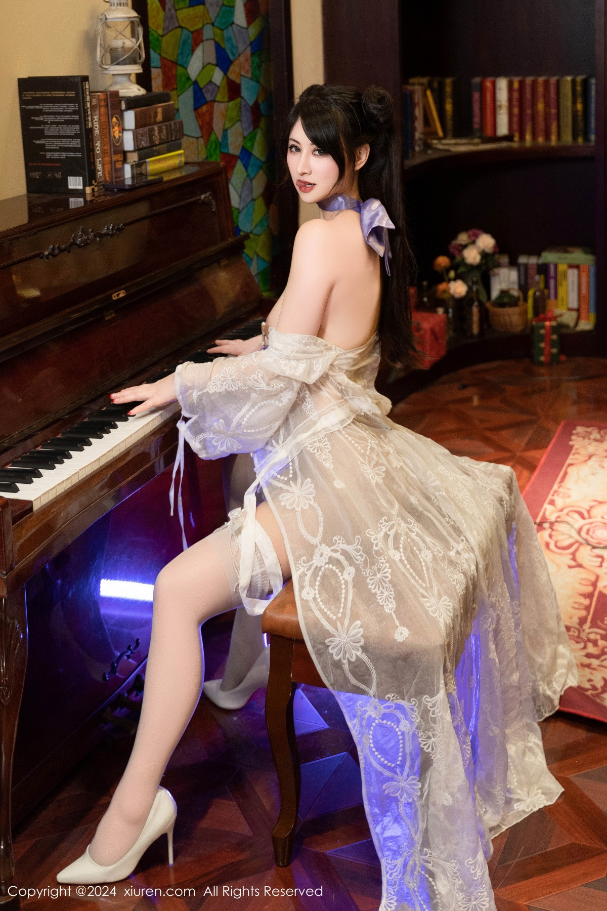 [秀人网] 2024.09.26 No.9214 诗诗kiki 美臀丝袜  第79张