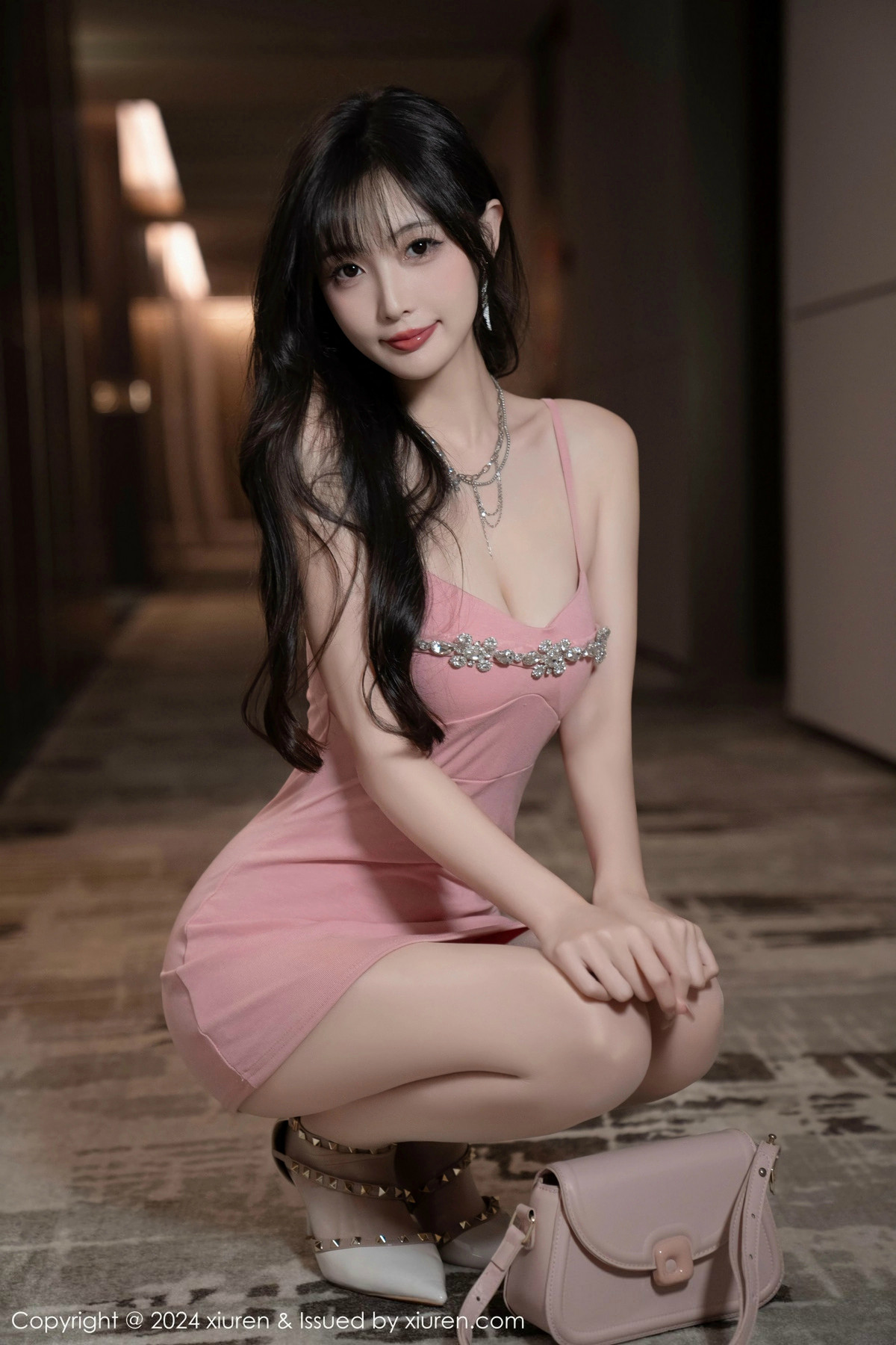 [秀人网] 2024.11.01 No.9380 林星阑 丝袜美腿  第28张
