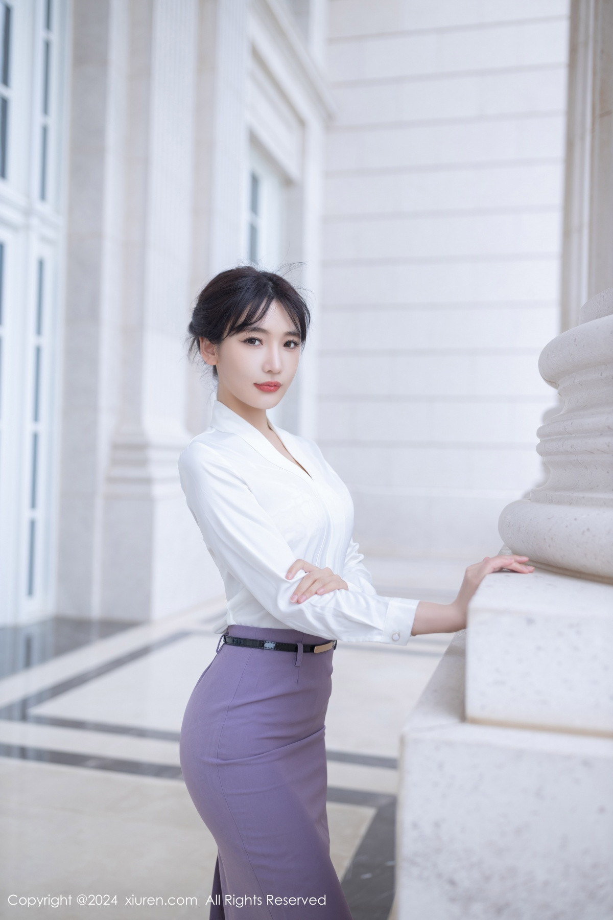 [秀人网] 2024.06.13 No.8700 陆萱萱 黑丝美腿  第4张