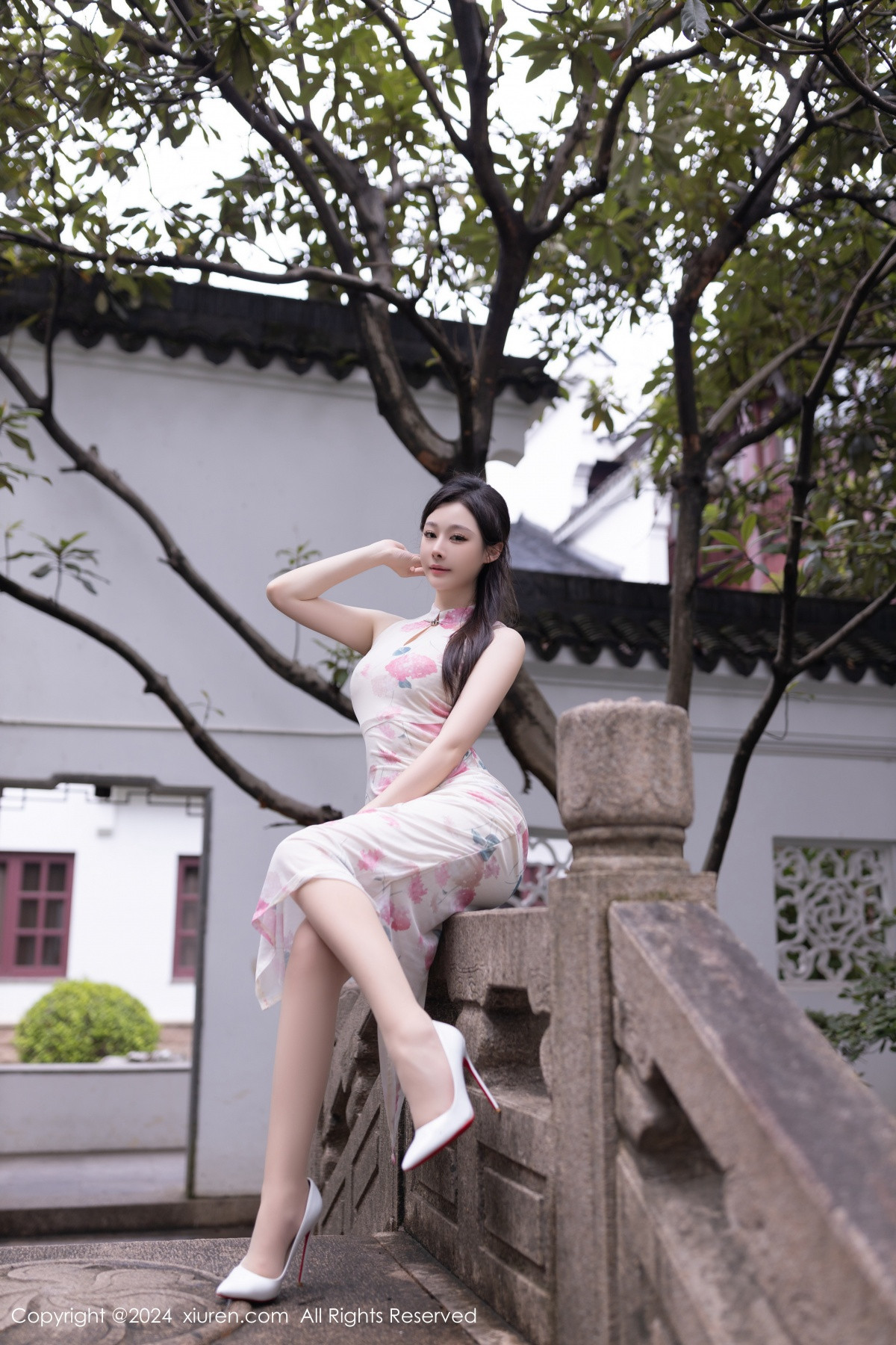 [秀人网] 2024.08.29 No.9087 小逗逗 丝袜美腿  第11张