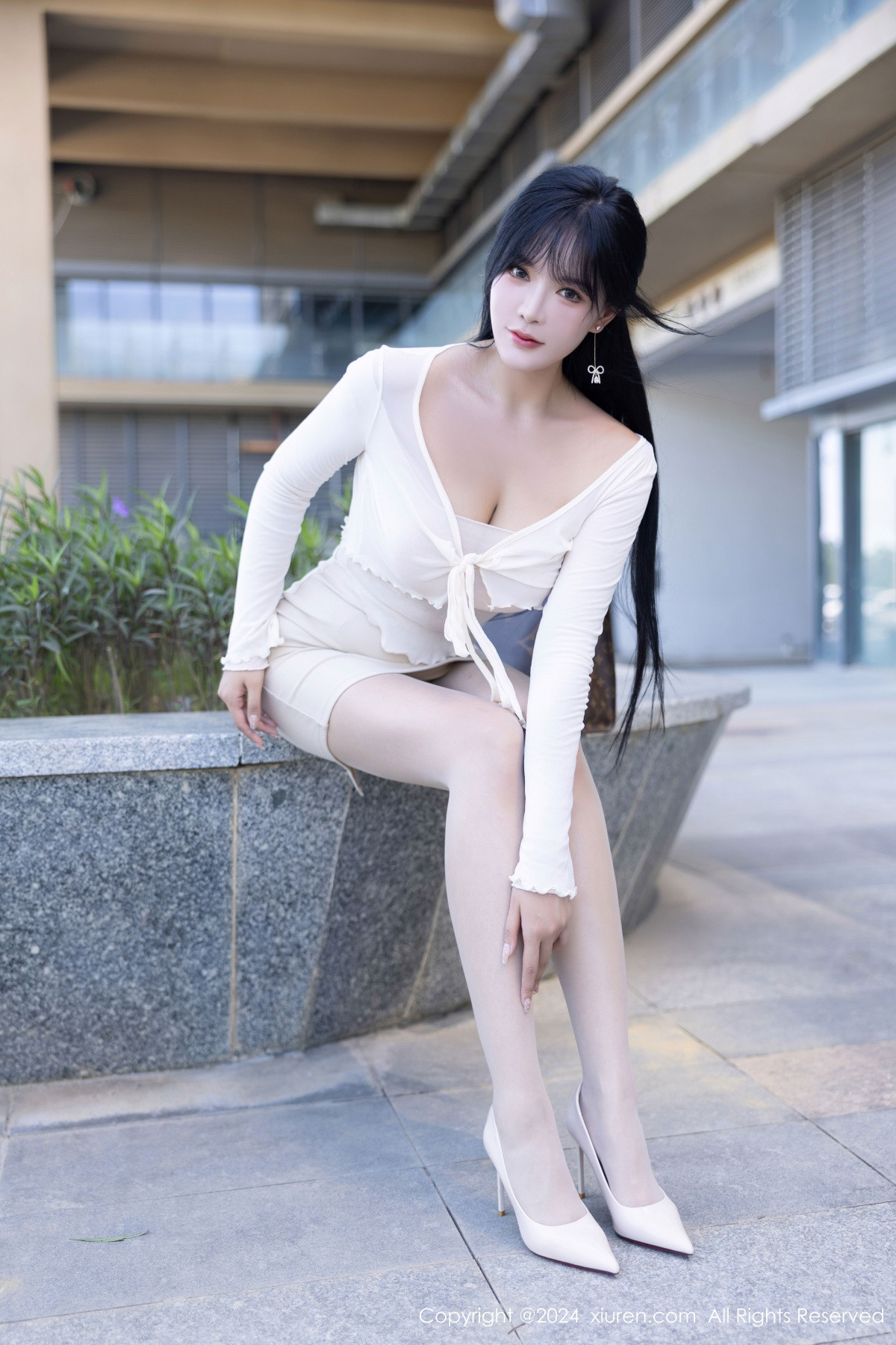 [秀人网] 2024.10.21 No.9320 娜比 美腿丝袜  第17张