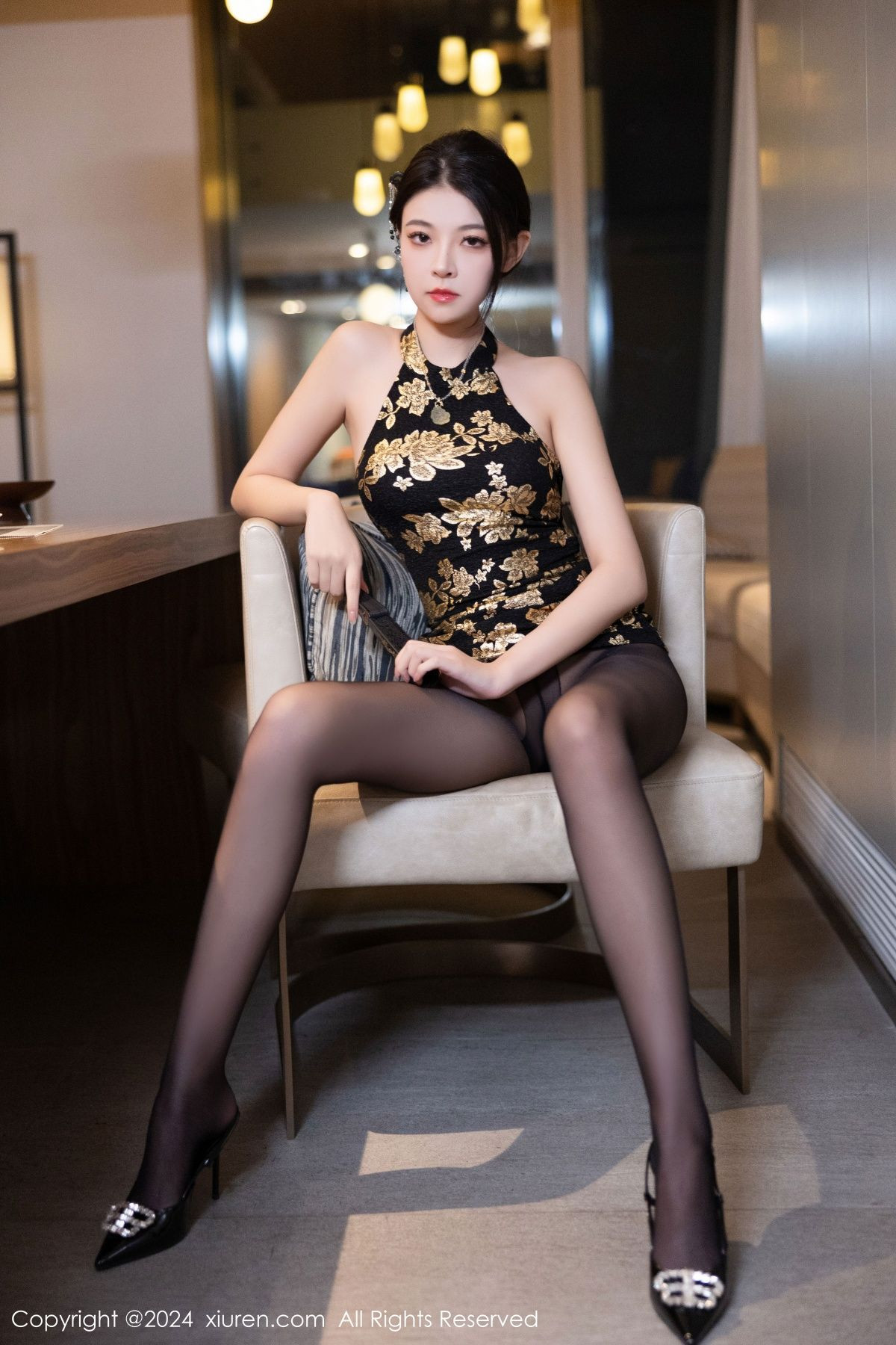 [秀人网] 2024.10.17 No.9304 初梦瑶 黑丝美腿  第29张