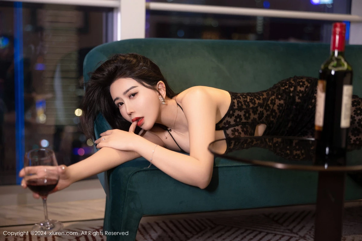 [秀人网] 2024.04.08 No.8355 李若汐 美胸性感  第14张