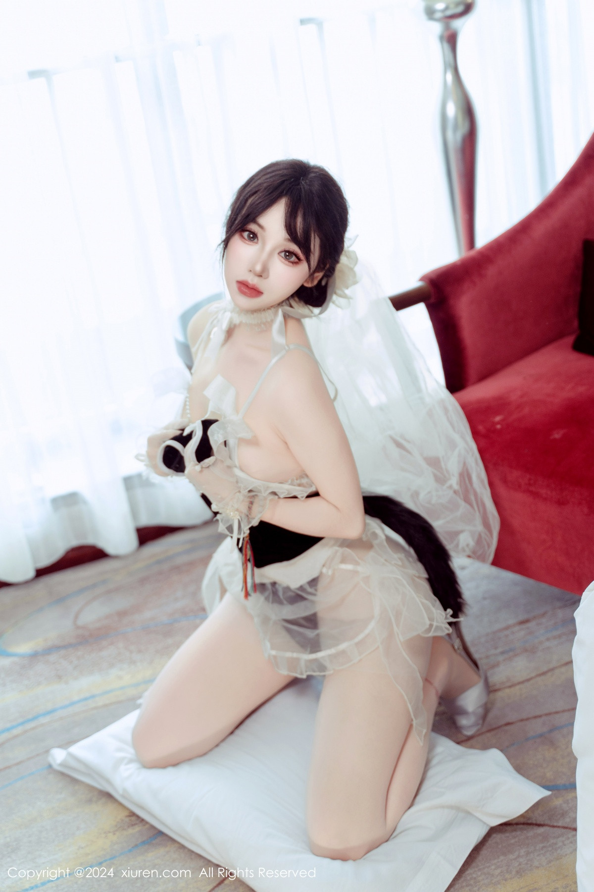 [秀人网] 2024.09.24 No.9197 汐汐爱吃草莓 丝袜美臀  第21张