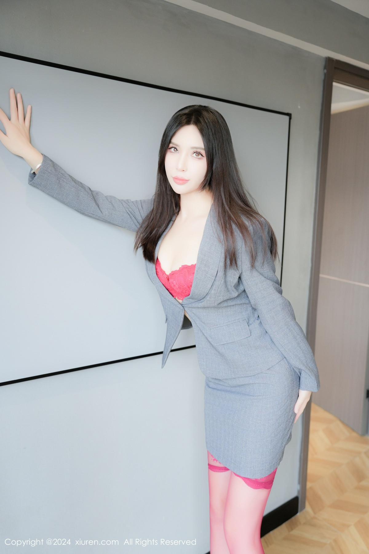 [秀人网] 2024.08.05 No.8967 曼柔 丝袜美腿  第16张