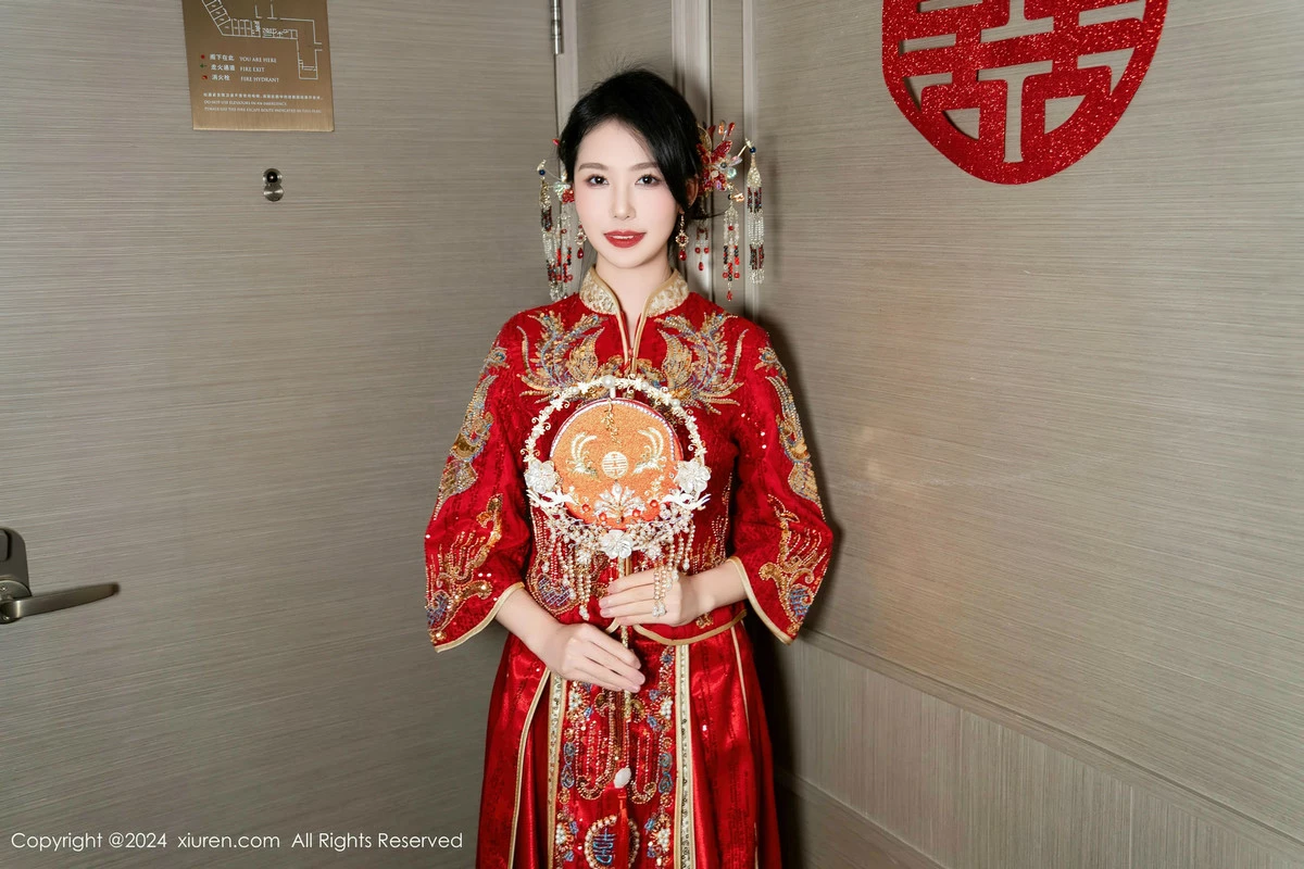 [秀人网] 2024.04.11 No.8376 利世 美腿丝袜  第9张