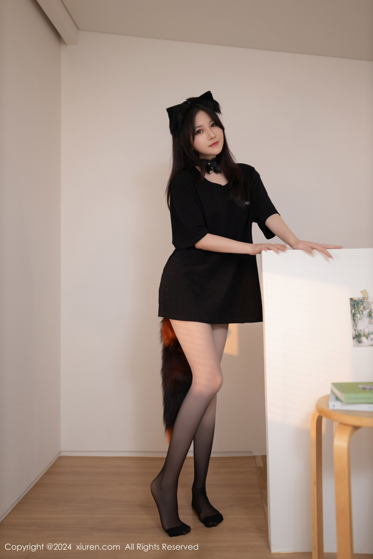 [秀人网] 2024.10.18 No.9314 鱼子酱Fish 美腿黑丝