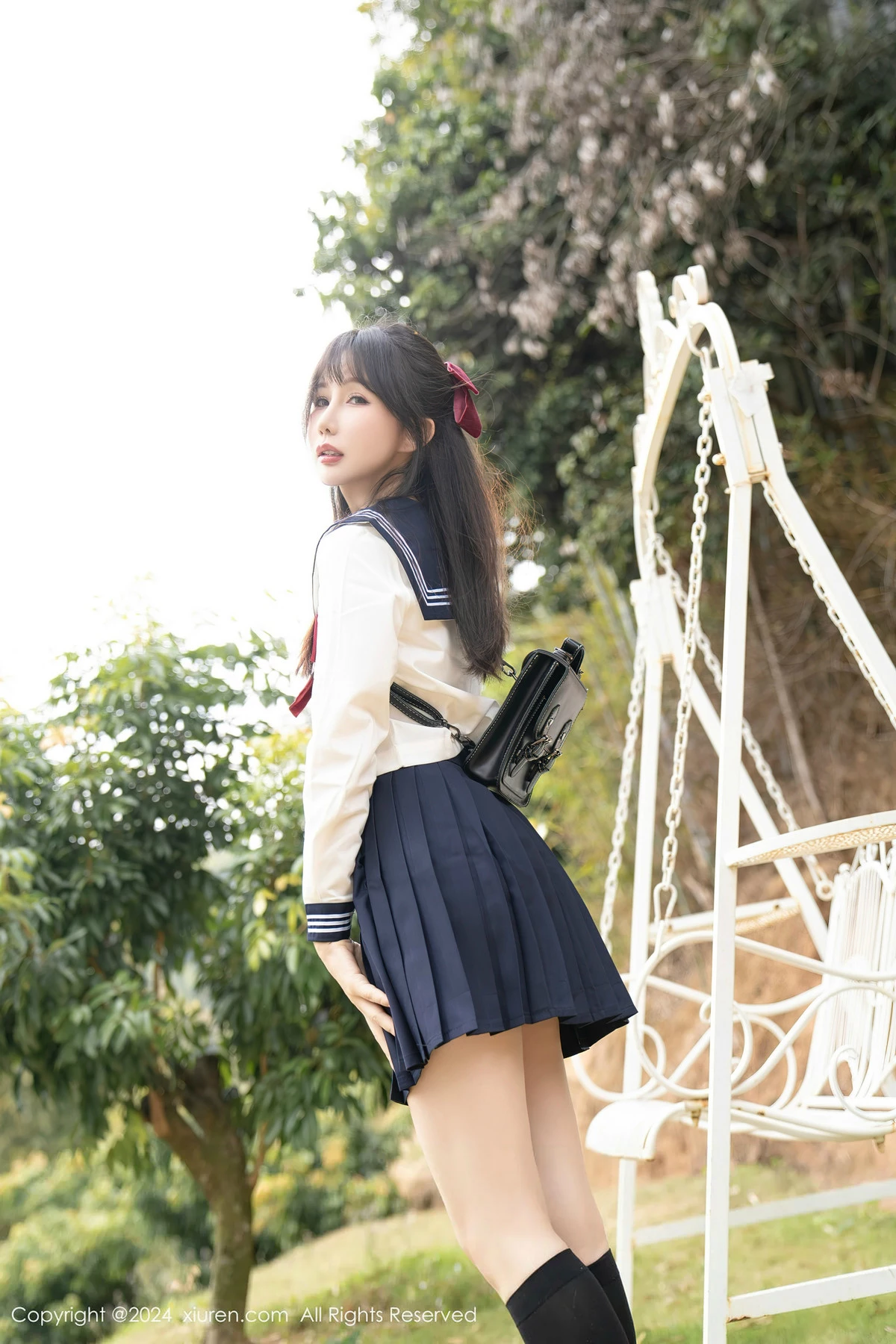[秀人网] 2024.04.10 No.8365 波巧酱 性感美腿  第15张