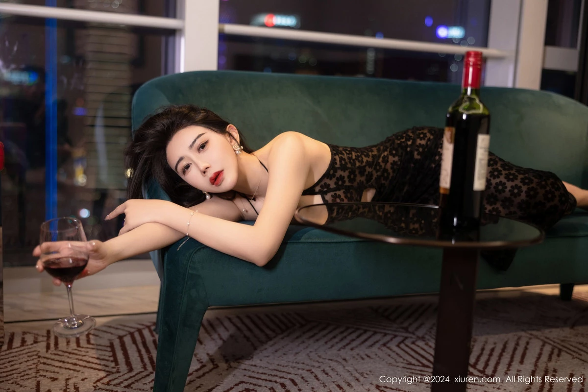 [秀人网] 2024.04.08 No.8355 李若汐 美胸性感  第13张