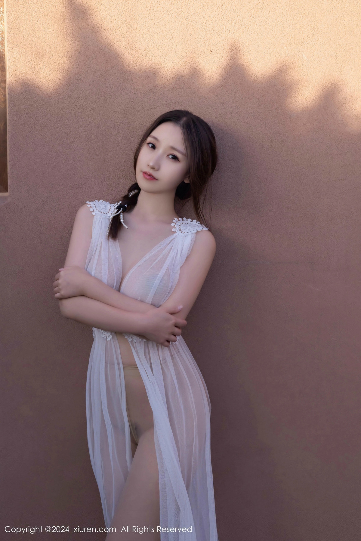 [秀人网] 2024.11.13 No.9442 杏子Yada 丝袜美腿  第5张