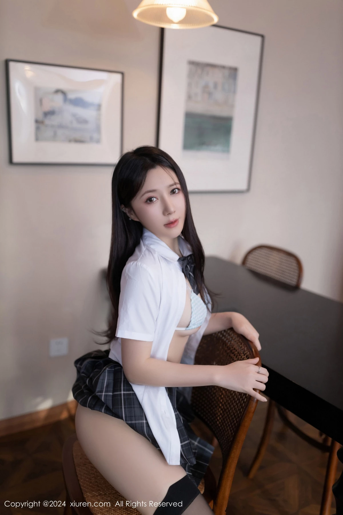[秀人网] 2024.05.10 No.8516 鱼子酱Fish 黑丝美腿  第35张