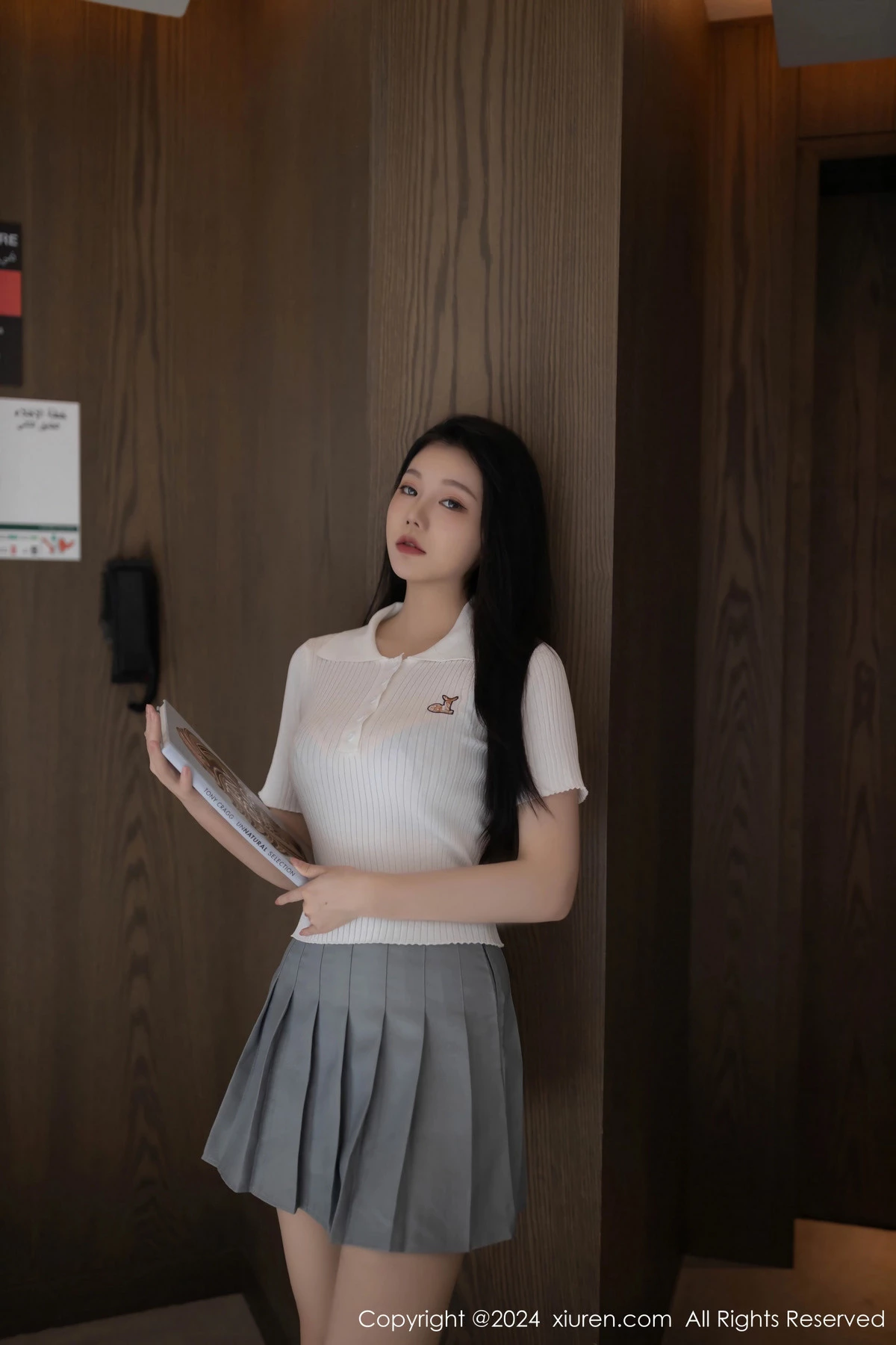 [秀人网] 2024.06.04 No.8649 安然anran 美腿短裙  第11张