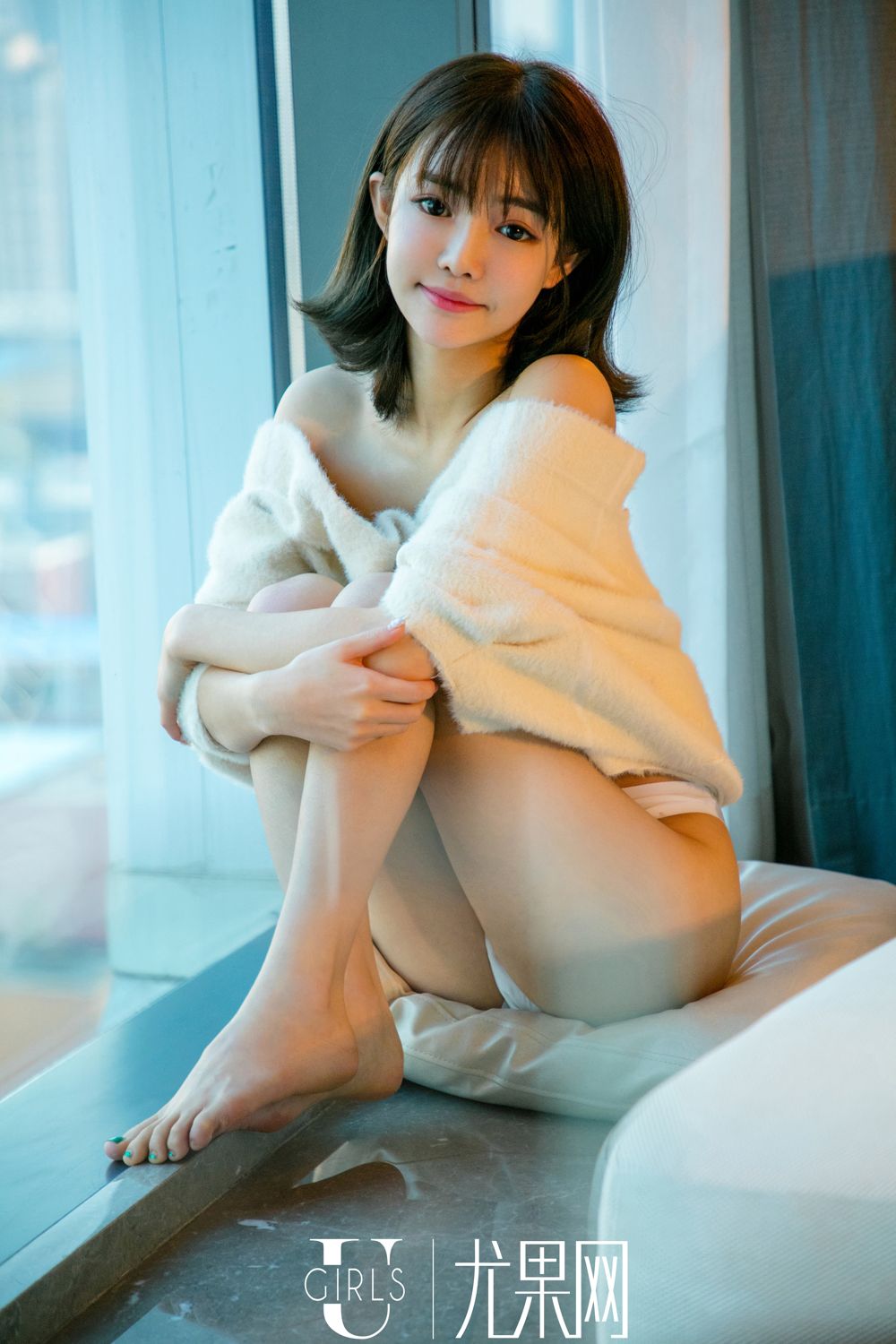 小仙女Tina暖暖来袭 白色毛线帽萌到缺氧  第15张