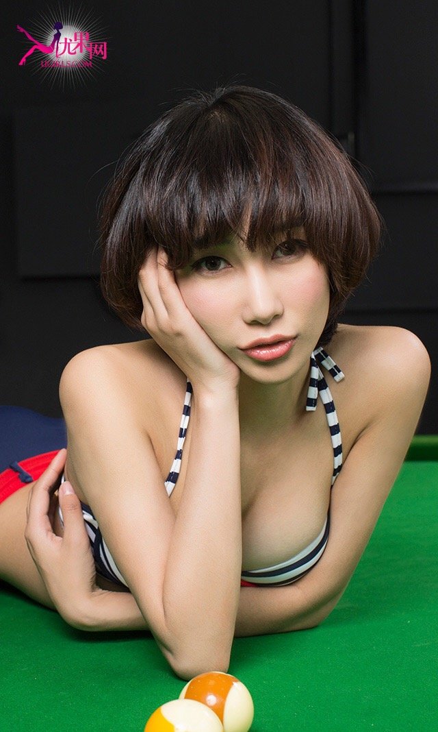 张梓瑗 [爱尤物]高清写真图小清新的性感  第11张