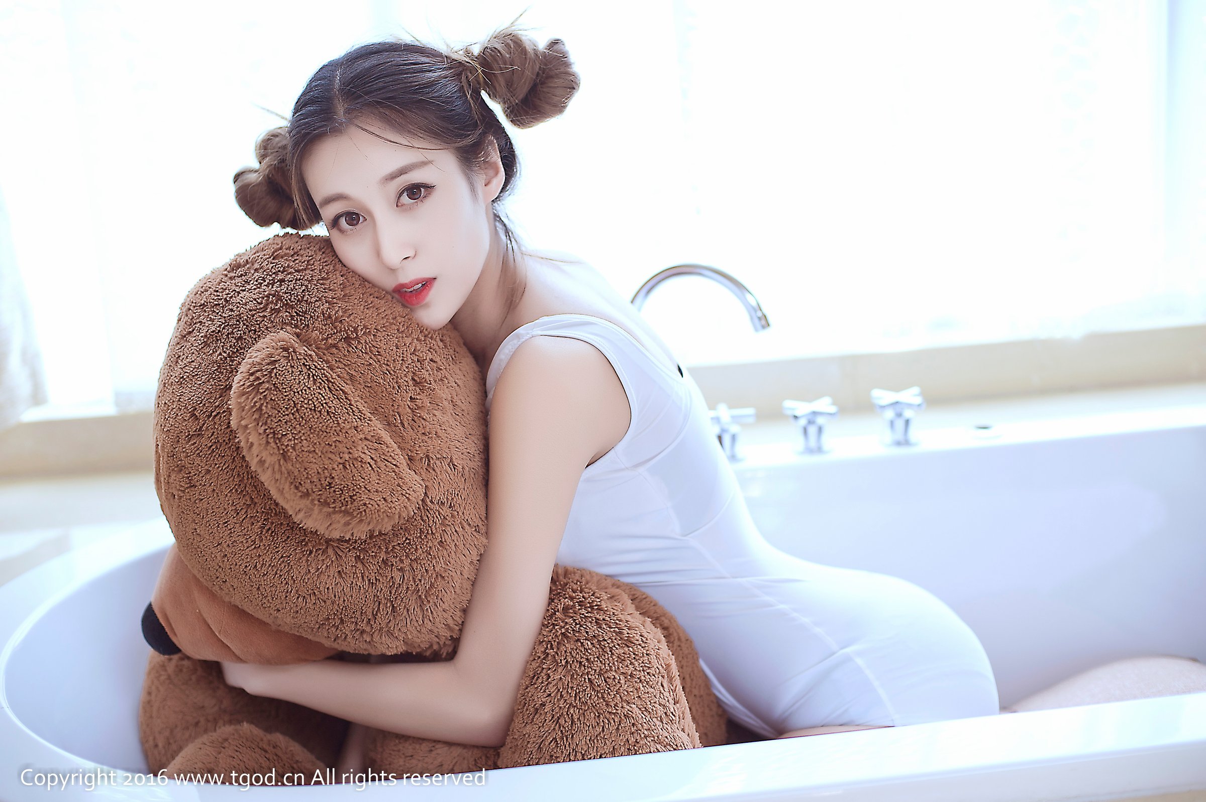 耿晶 [TGOD推女神]高清写真图圆润翘臀真女神  第41张