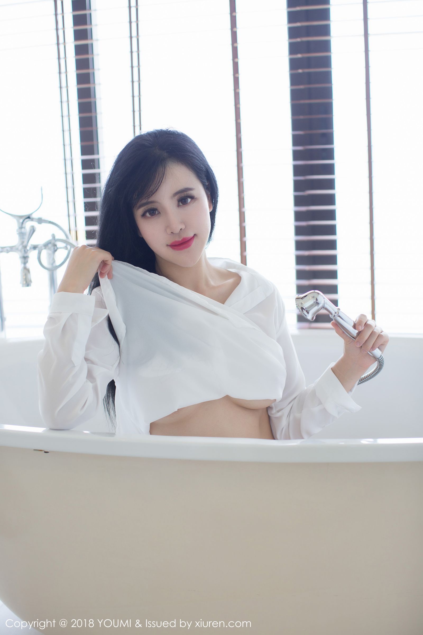 性感女神刘钰儿 白衬衫与情趣内衣  第5张