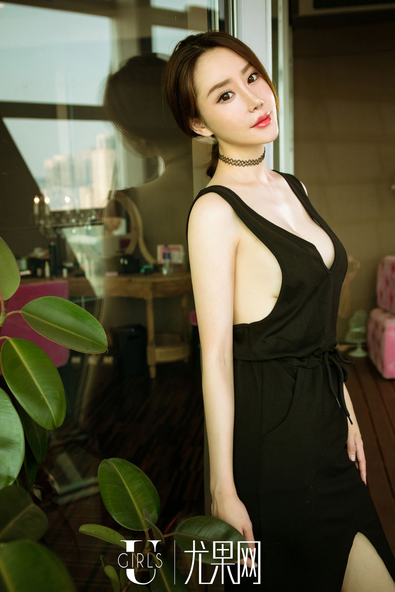 欣凌 [Ugirls尤果网]高清写真图第208期  第35张