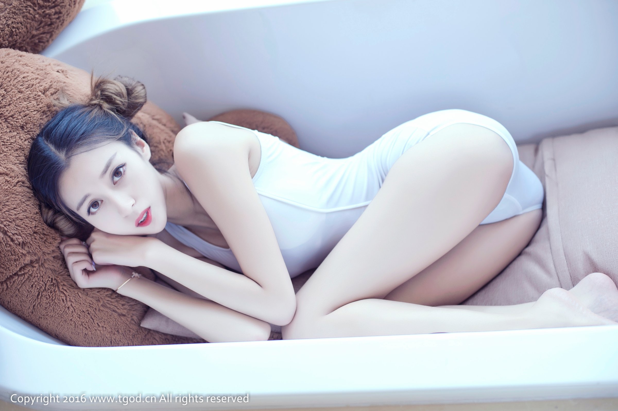 耿晶 [TGOD推女神]高清写真图圆润翘臀真女神  第43张