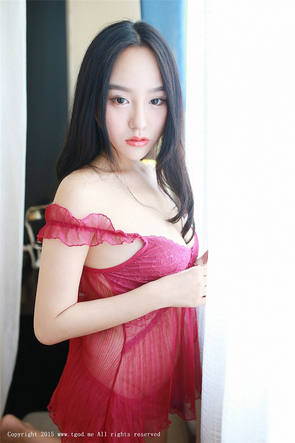 鱼猫盾 [TGOD推女神]高清写真图清纯更加火辣 ~  第14张