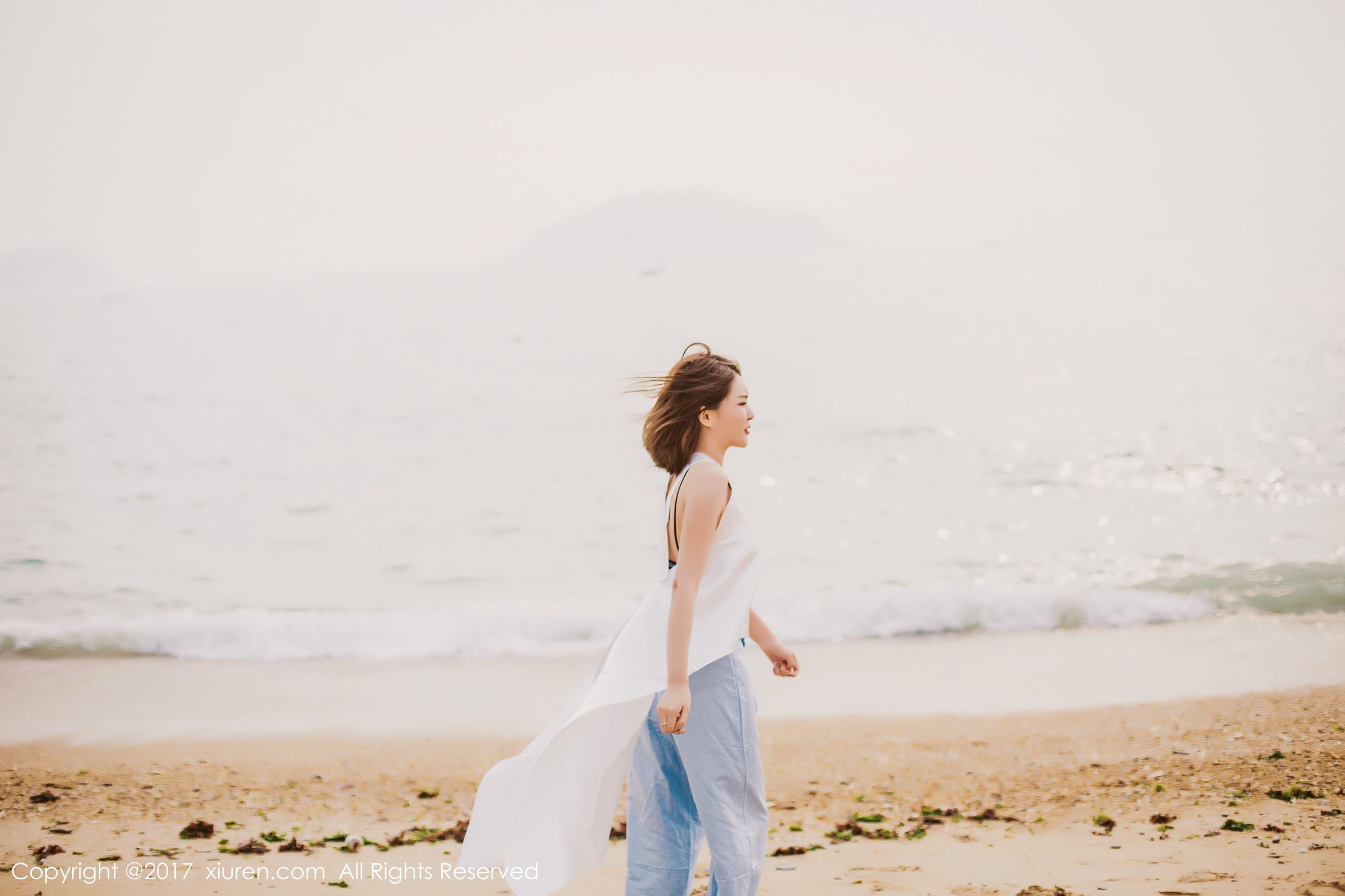 女神廿十妩媚出击 白色如花黑色典雅  第9张