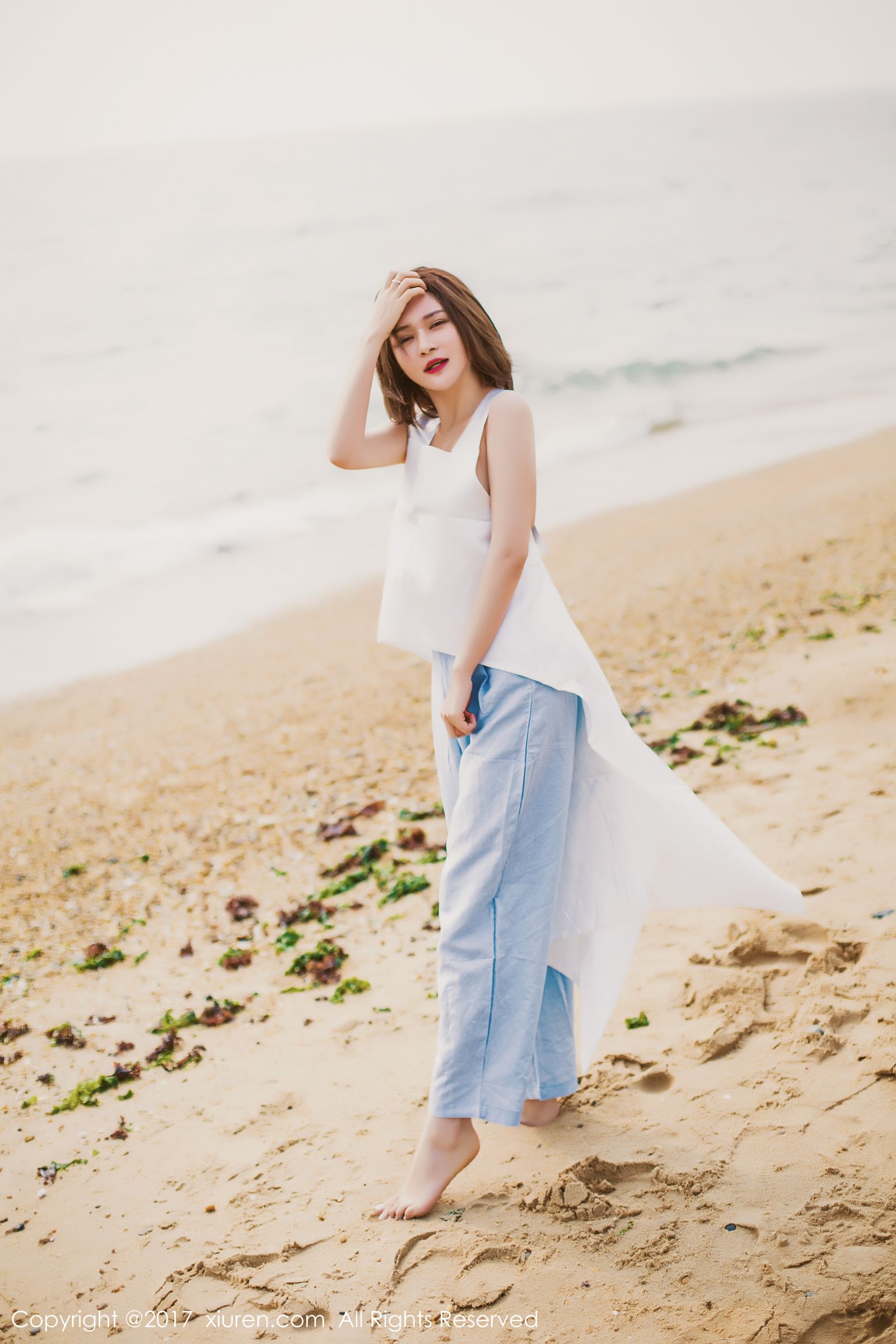 女神廿十妩媚出击 白色如花黑色典雅  第15张