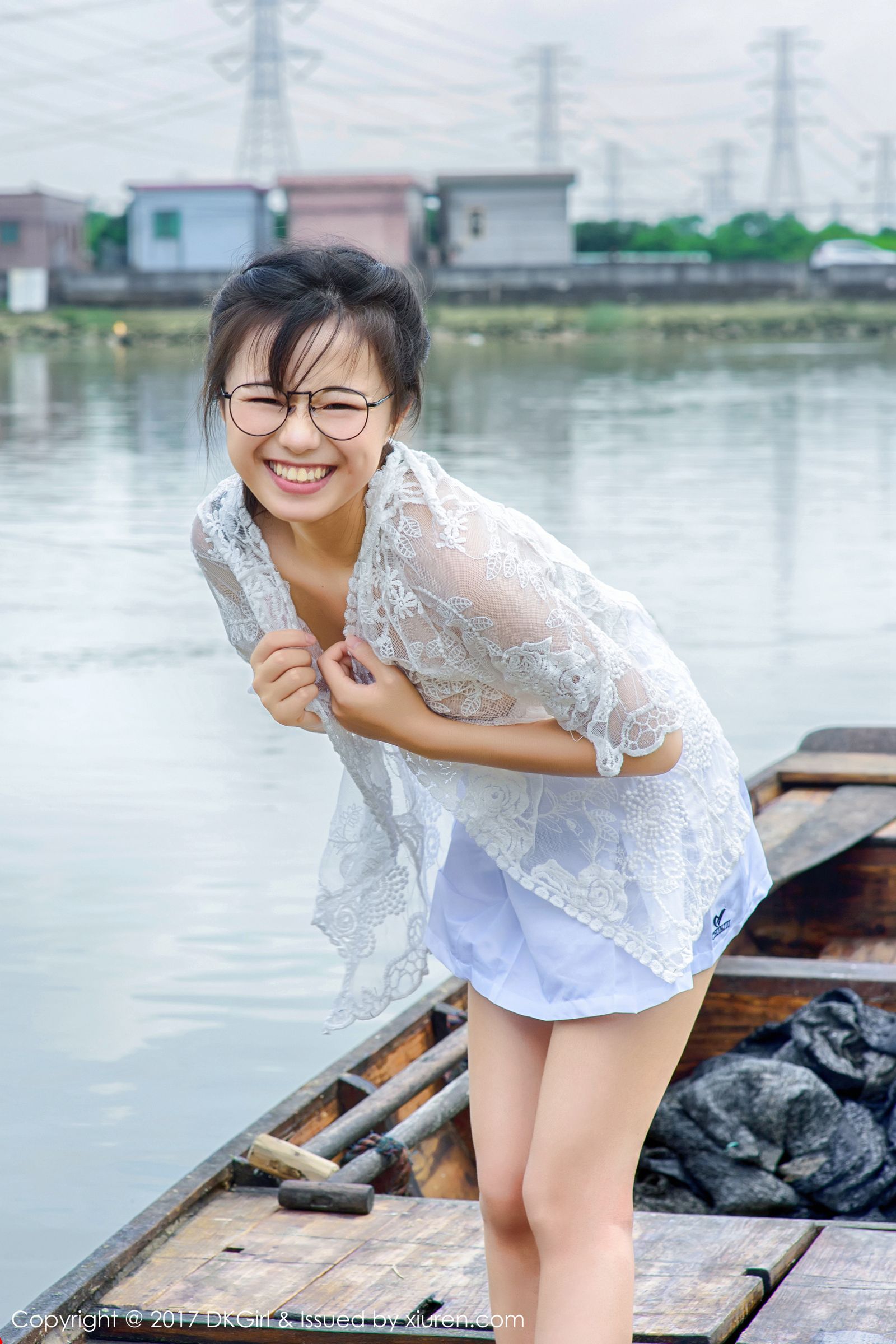 日系美女仓井优香 低涌郊野露出放肆  第6张