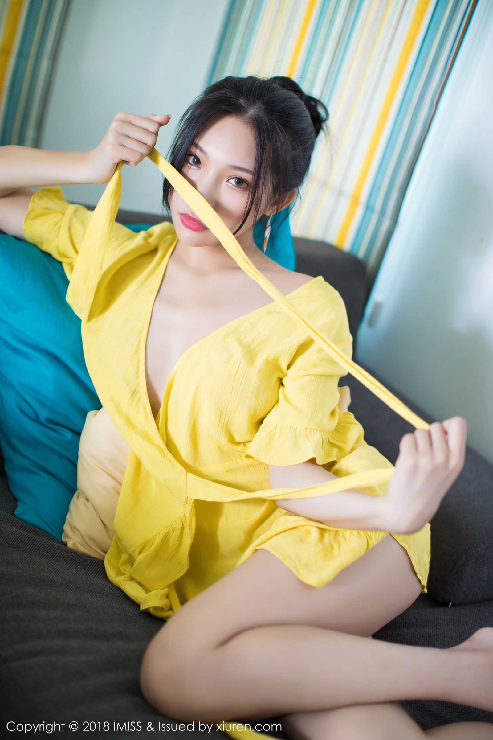 气质模特小狐狸Sica 黄与粉色服饰蕾丝袜  第8张