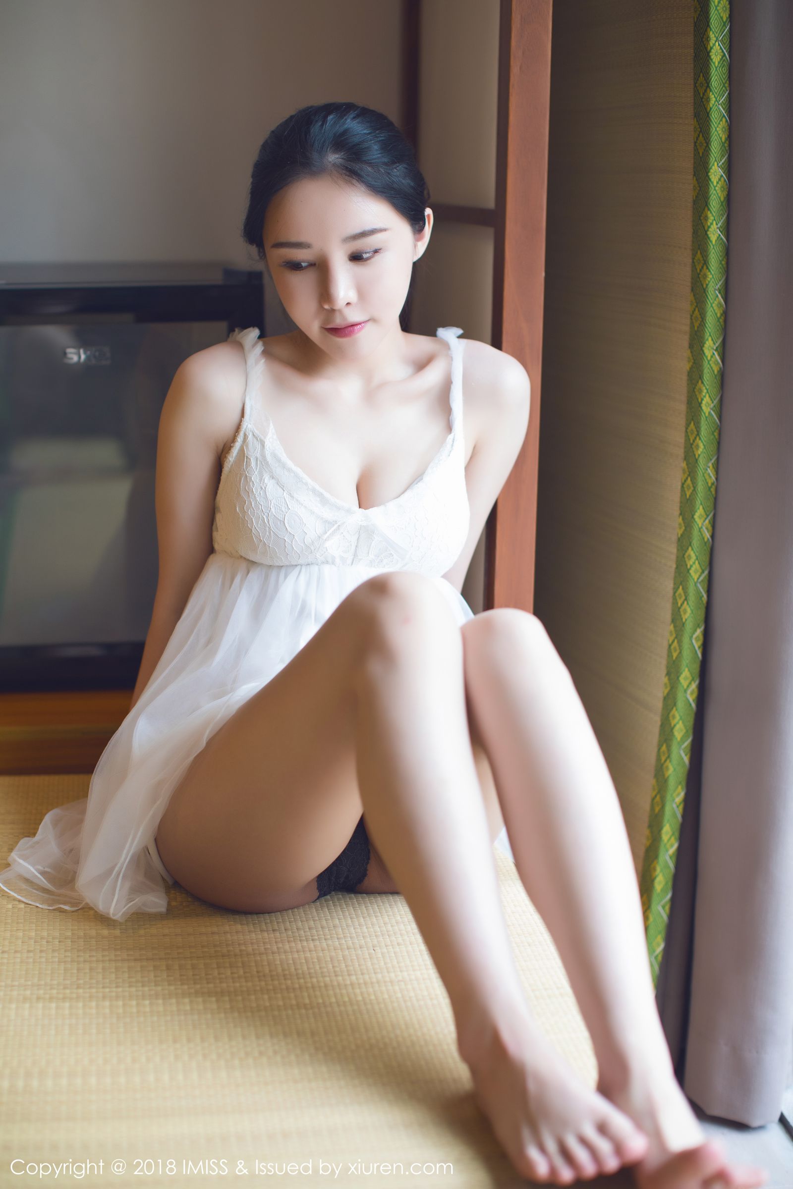新人模特艾米Amy 白色吊带与睡衣  第33张