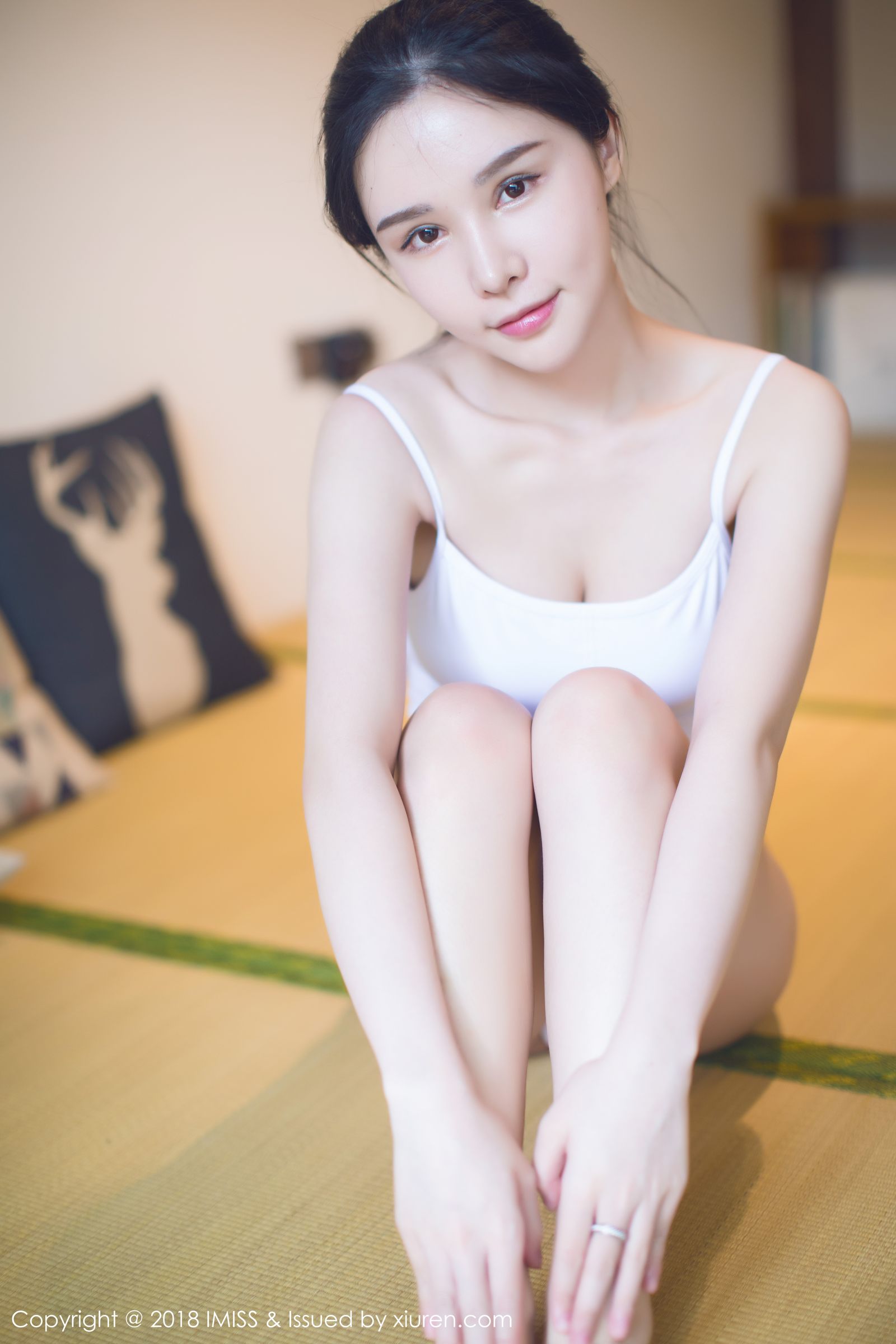 新人模特艾米Amy 白色吊带与睡衣  第30张
