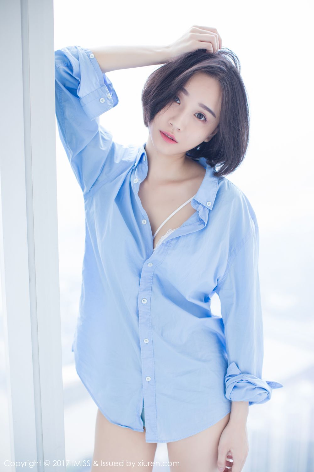 模特Livia如仙女下凡 水润清新诗情画意  第20张