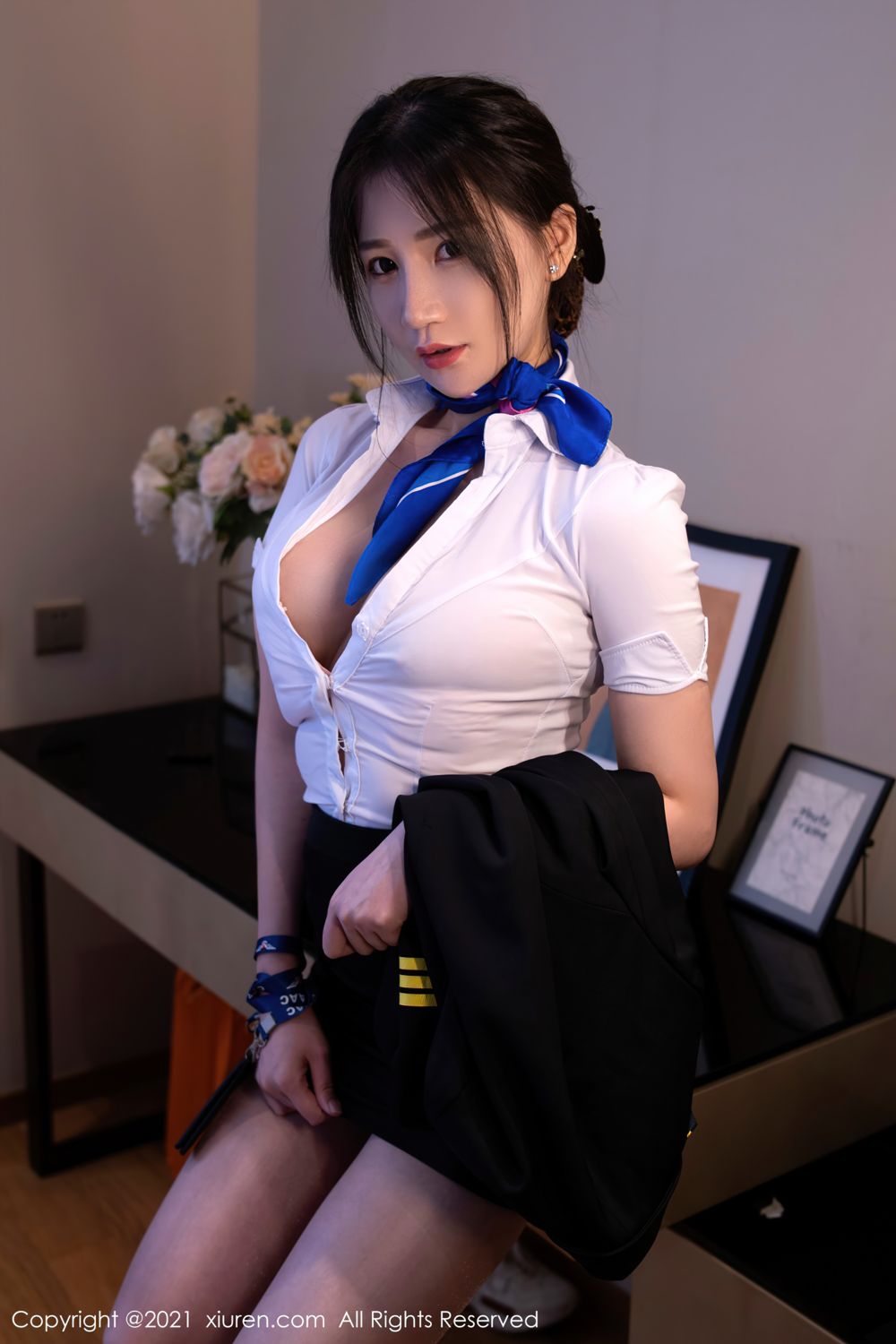 空乘小姐姐顾乔楠 制服机长长发飘逸  第20张