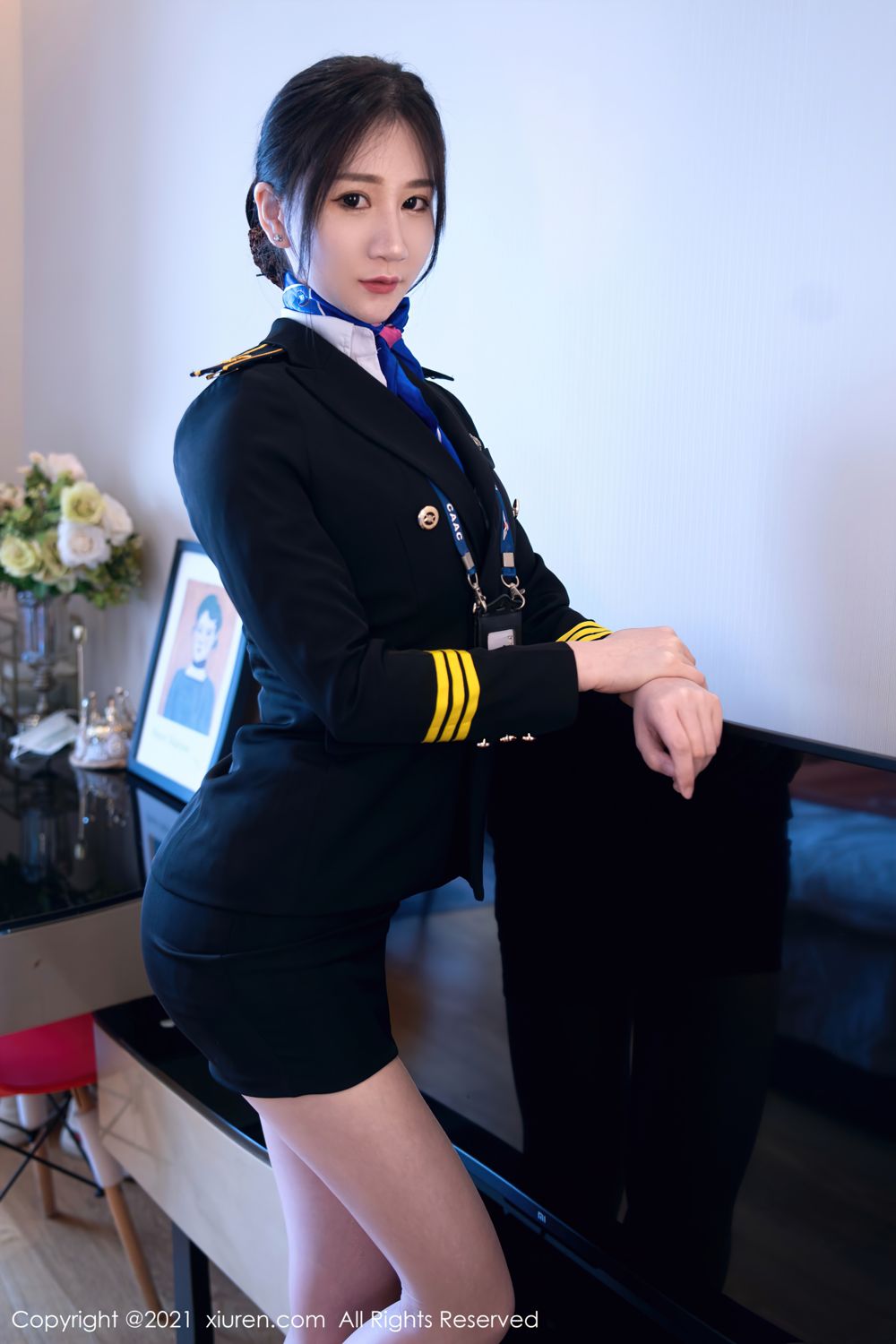 空乘小姐姐顾乔楠 制服机长长发飘逸  第13张