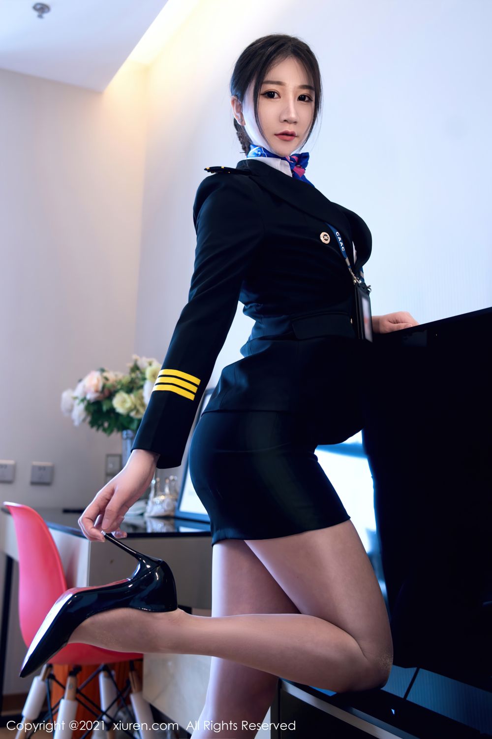 空乘小姐姐顾乔楠 制服机长长发飘逸  第14张