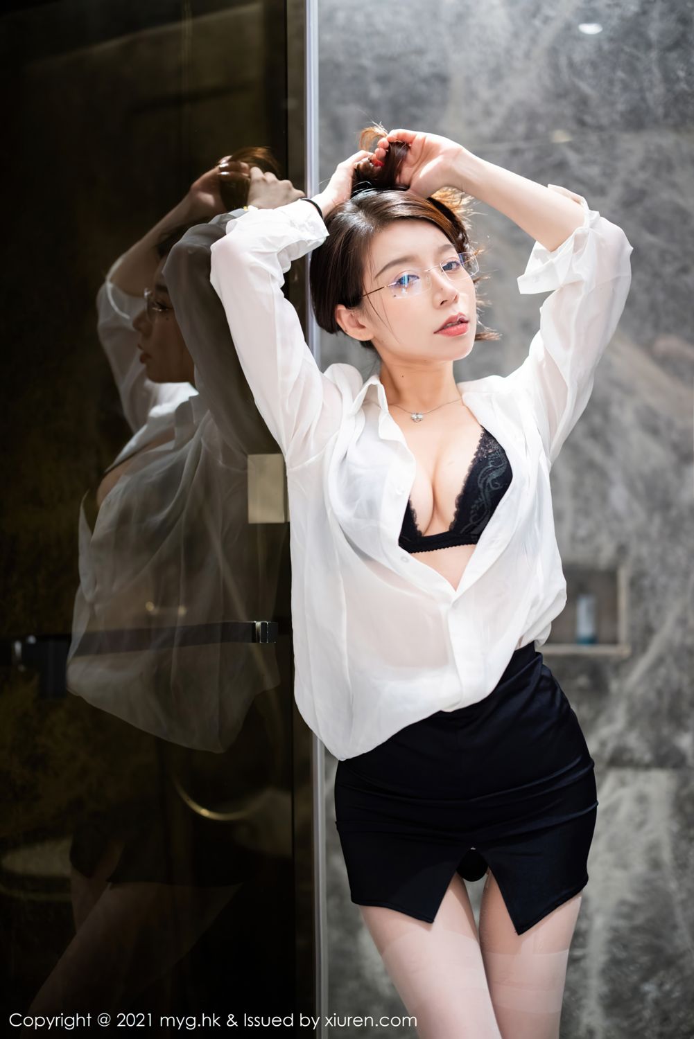 嘉宝贝儿杭州旅拍 白衬衫黑短裙制服  第23张