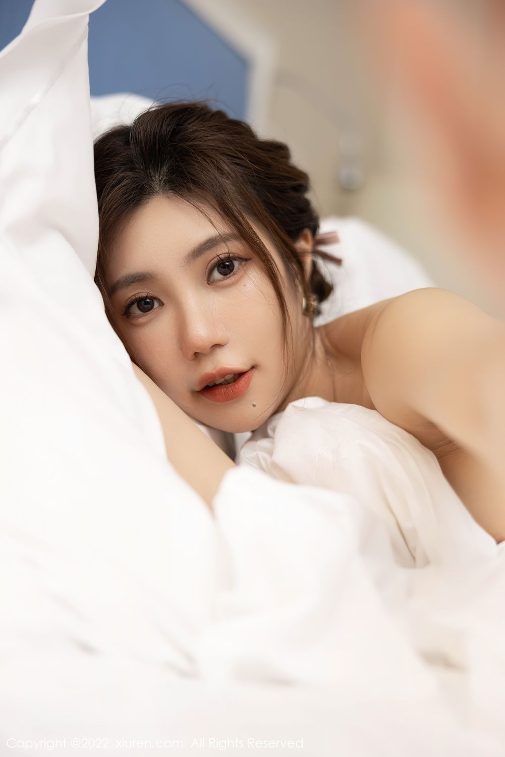 [秀人网] 2022.04.29 No.4948 绮里嘉  第4张