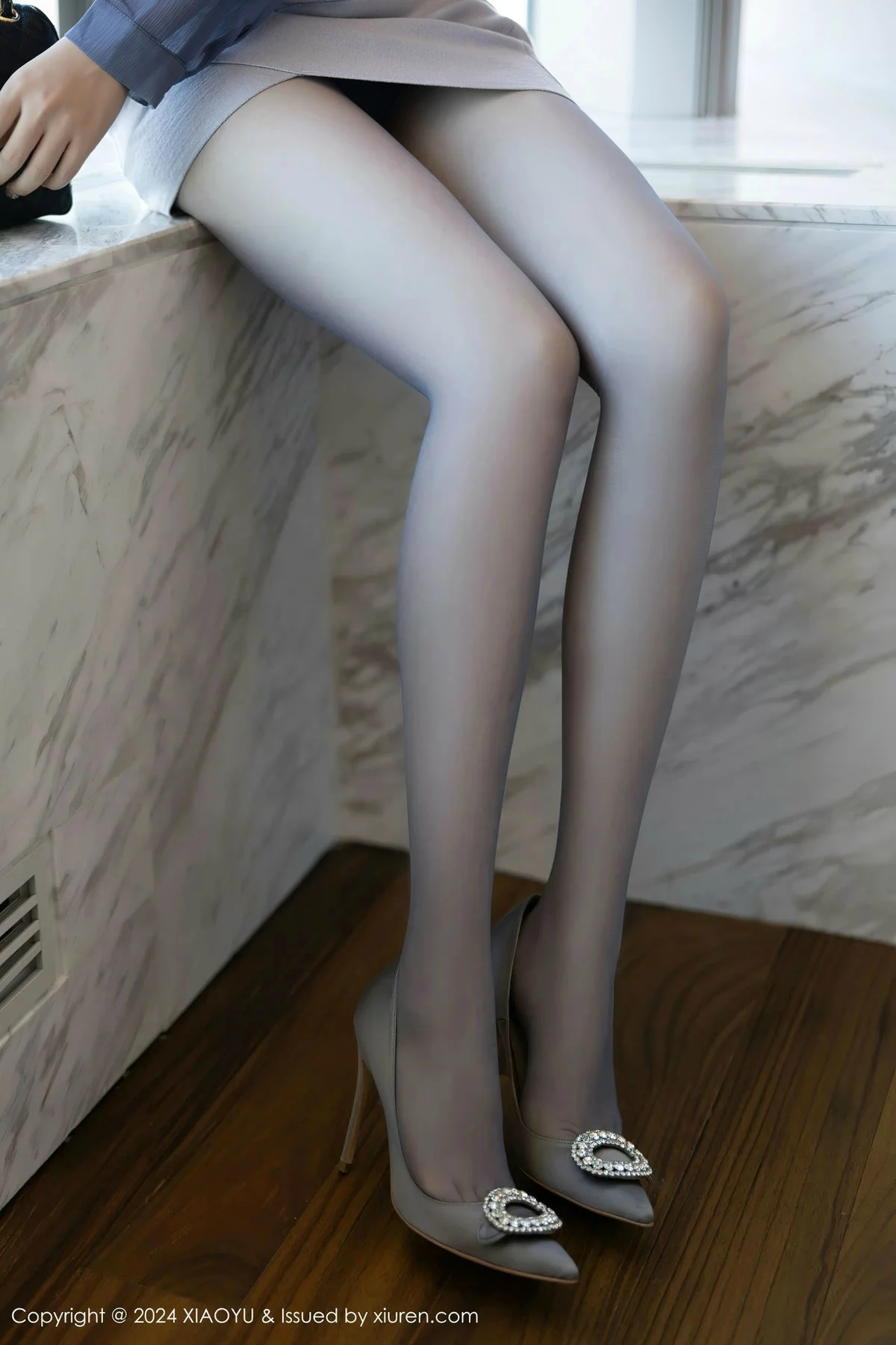 [语画界] 2024.03.14 VOL.1219 徐莉芝Booty 丝袜美腿  第3张