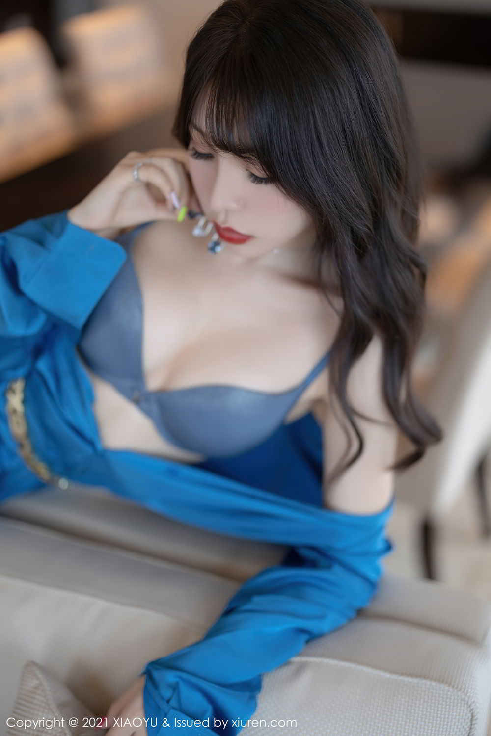 宅男女神芝芝Booty 简约大气的服饰  第65张