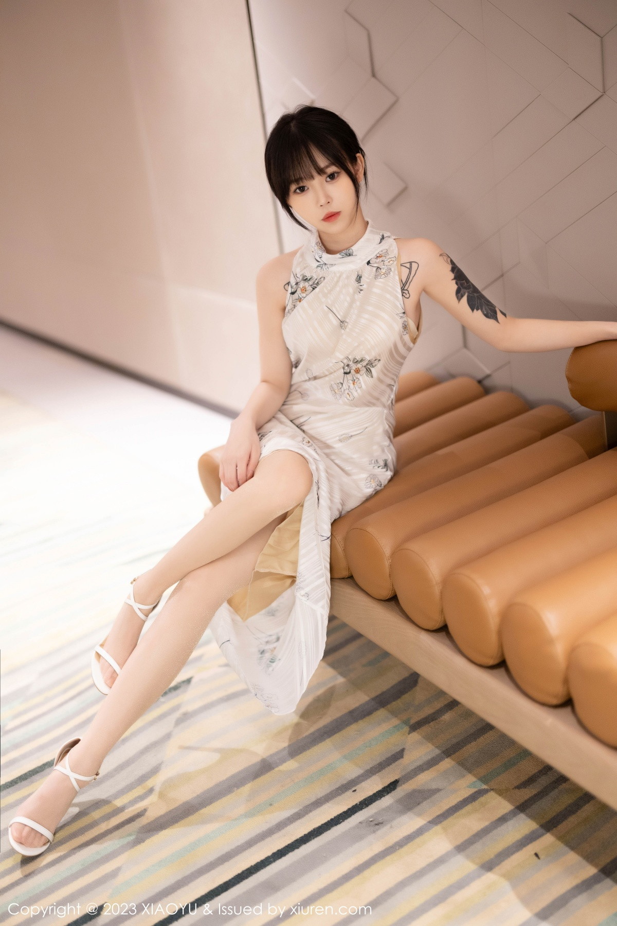 [语画界] 2023.09.25 VOL.1118 奶瓶. 旗袍美腿  第6张