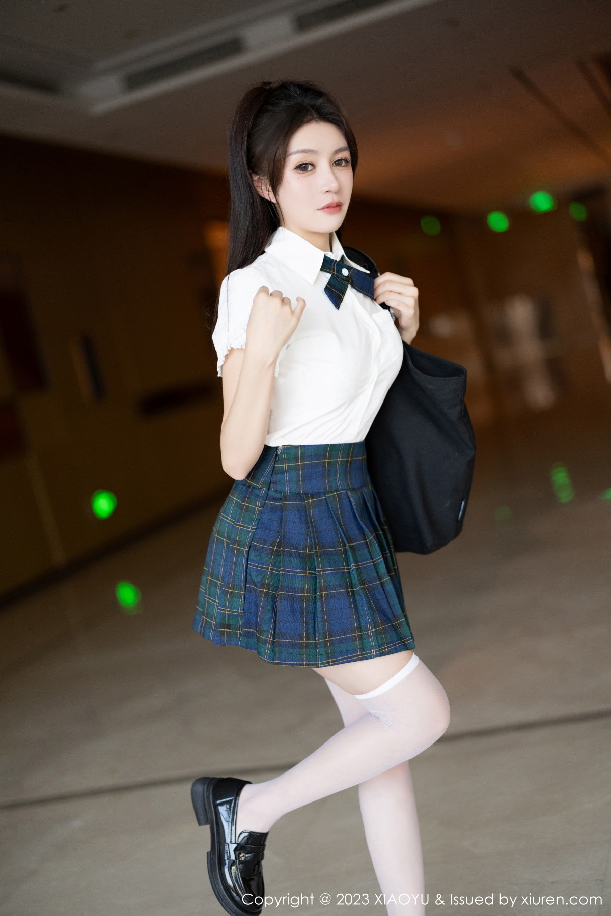 [语画界] 2023.11.28 VOL.1153 唐宁宁 丝袜美腿  第4张