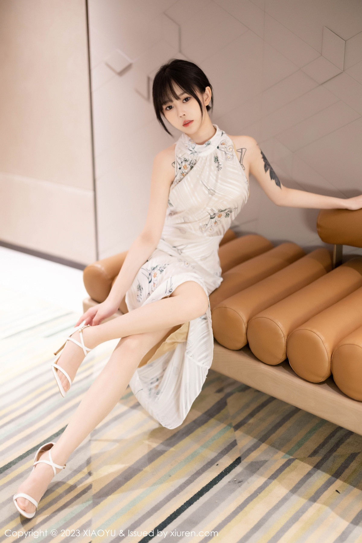 [语画界] 2023.09.25 VOL.1118 奶瓶. 旗袍美腿  第7张