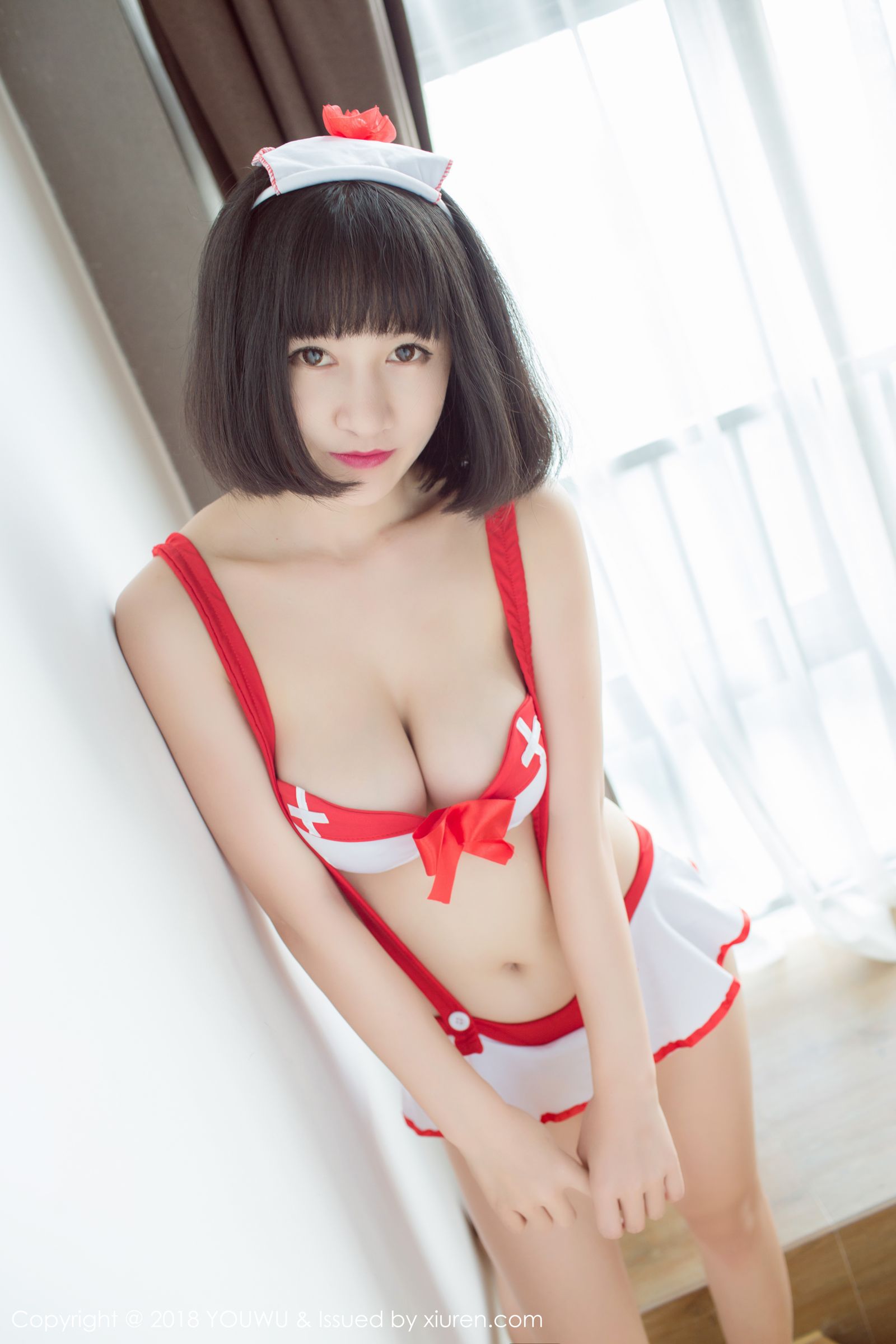 小探戈的护士制服装 玉体浑如雪浮想联翩  第16张