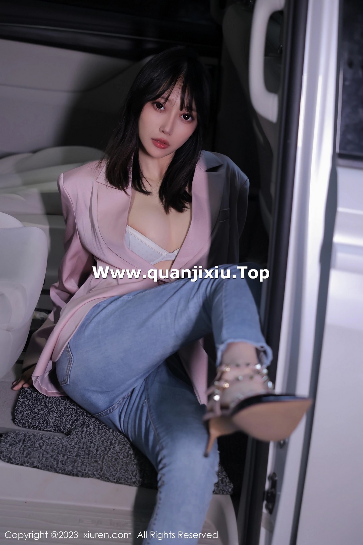 [秀人网] 2023.03.03 No.6355 玥儿玥er 万宁旅拍  第16张