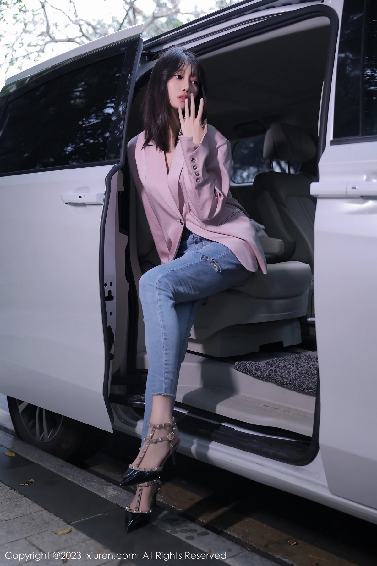 [秀人网] 2023.03.03 No.6355 玥儿玥er 万宁旅拍  第8张