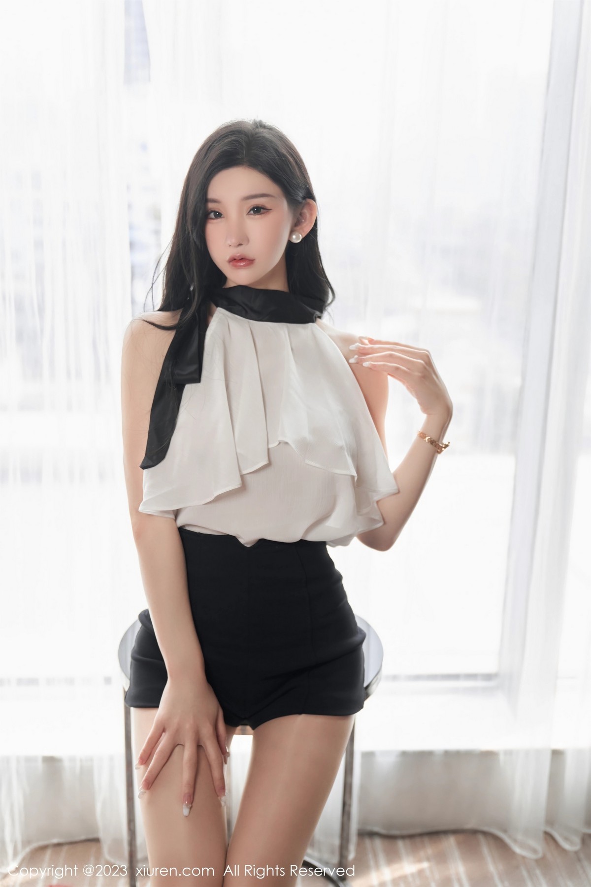 [秀人网] 2023.03.17 No.6435 周于希Sally 美臀丝袜  第22张