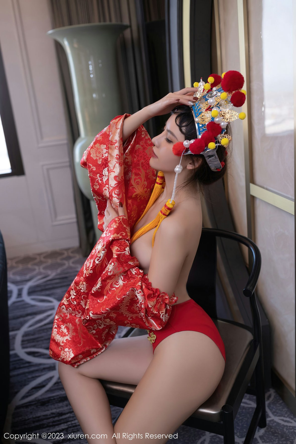 [秀人网] 2023.02.22 No.6308 就是阿朱啊 美臀妩媚  第33张