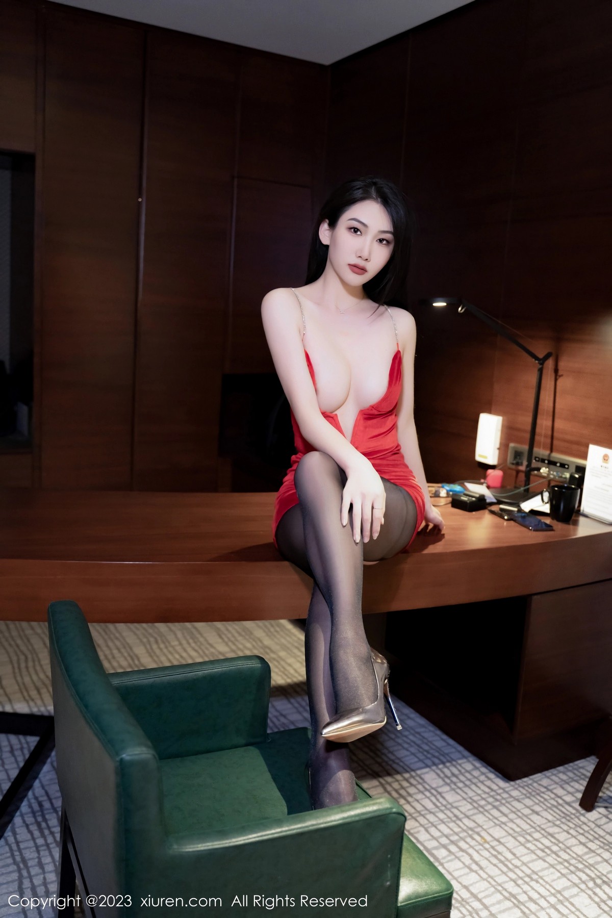[秀人网] 2023.04.06 No.6526 李佳芮Cherie 黑丝美腿  第20张
