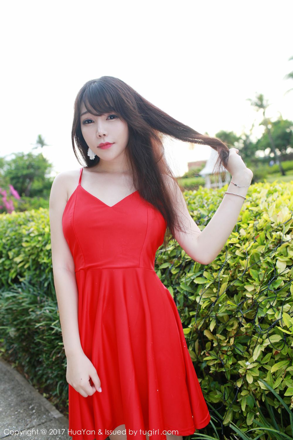 小清新芝芝Booty 雨中的红色连衣裙  第33张